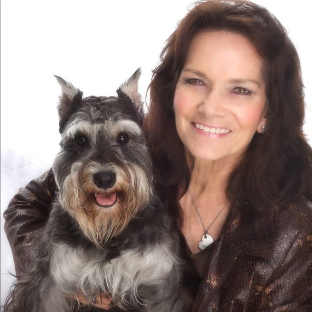 Meet your Posher, Janis